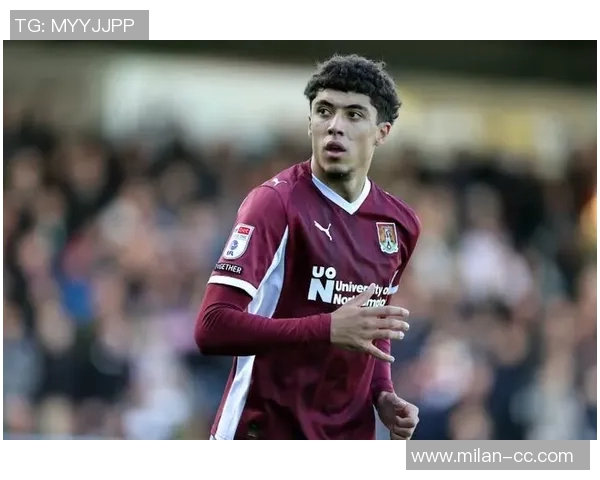 曼联20岁前锋惠特利租借加盟布拉德福德至赛季结束